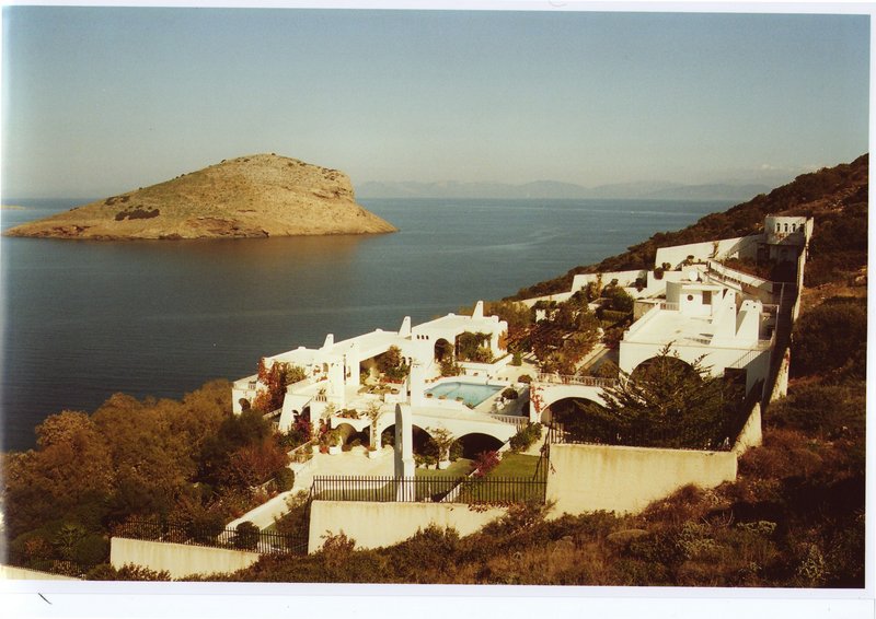 For sale Group of maizonettes Porto Rafti East Athens